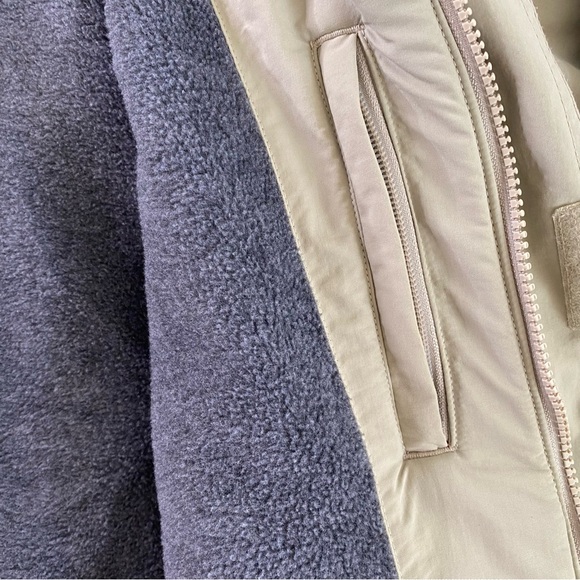 L.L. Bean Polartec Thinsulate Lined Jacket w/ Hood, Multiple Pockets, Men’s L - Picture 4 of 10